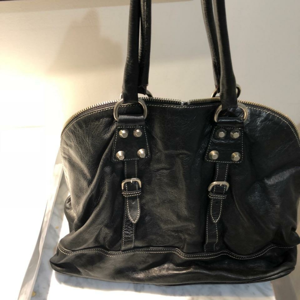Shoulder bag